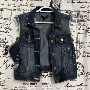 CROPPED STYLE JEAN JACKET